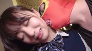 舌ったらずな制服女子！ゴム無視でナマ挿入！全身痙攣中出し